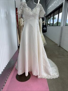 Custom Ivory Lace Bodice A-Line Wedding Dress